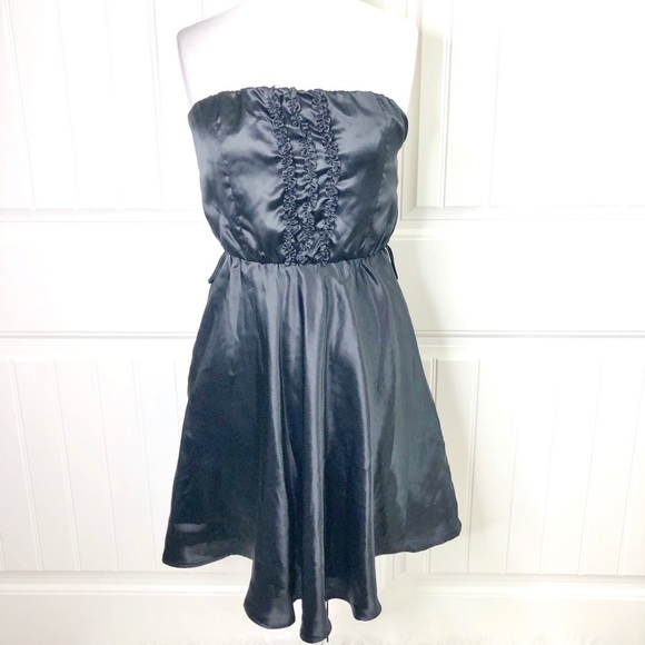 anthropologie Dresses & Skirts - Anthropologie Porridge Black Satin Strapless Fit & Flare Ruffle Dress Size Small